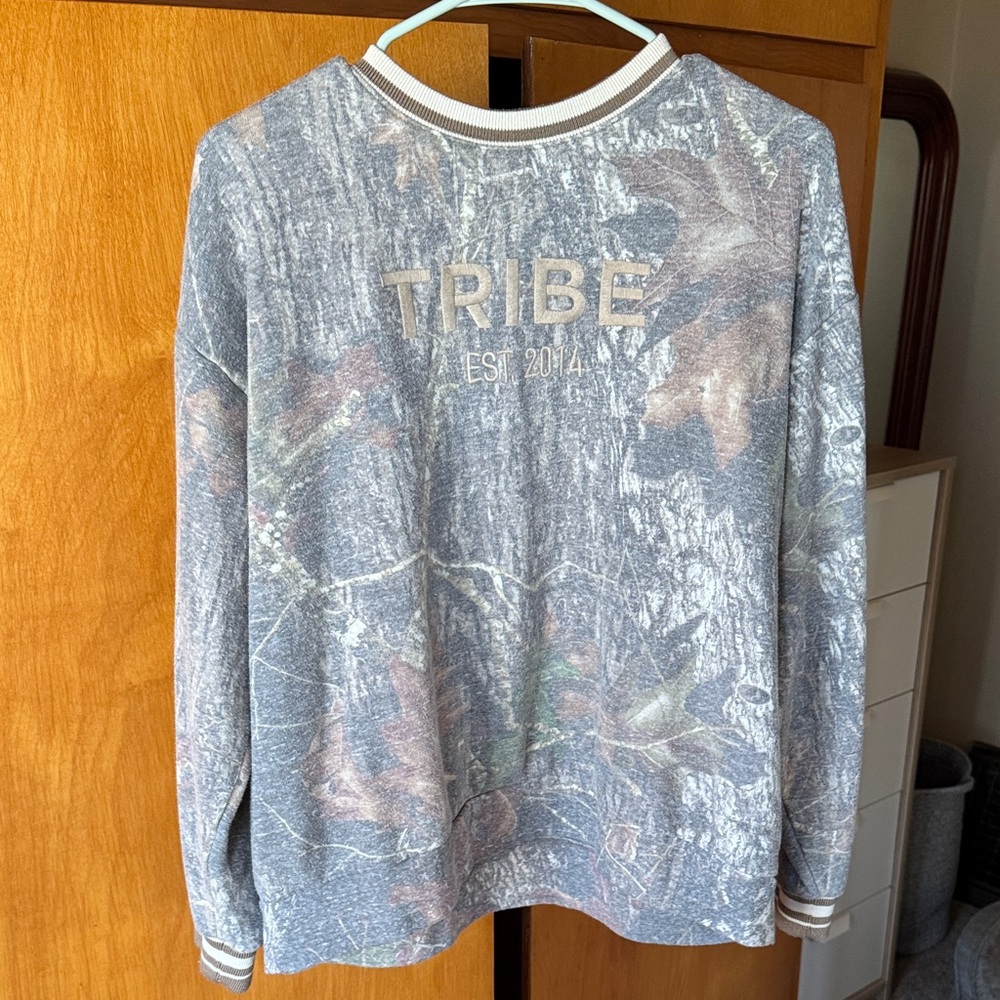 Tribe Kelley Camo Crewneck